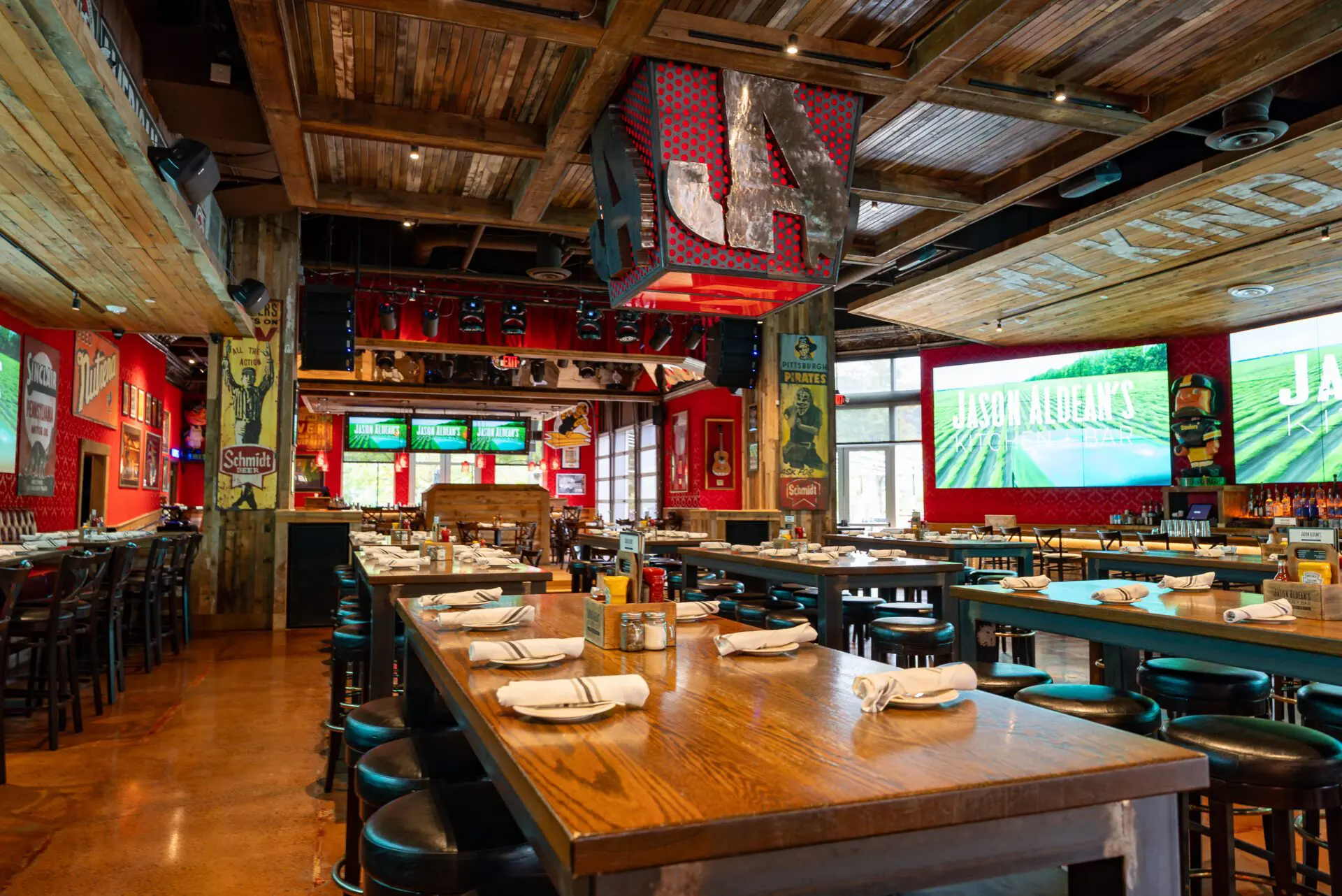 November25 JA PITT Realestate Photo6 1