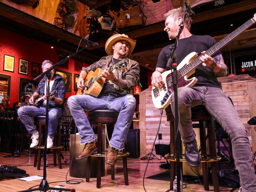 Jason Aldean's Kitchen + Bar, a bar in North Shore, Pittsburgh